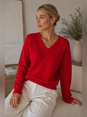 Only Mine 2 Ply 100% Cashmere Red V-Neck Long sleeve Pull-over Sweater Size S